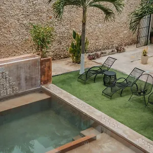 Hotel Boutique La Casona By Kavia Mérida